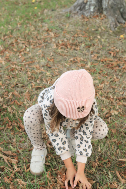 Bonnet ENFANT coeur léopard - Rose pale